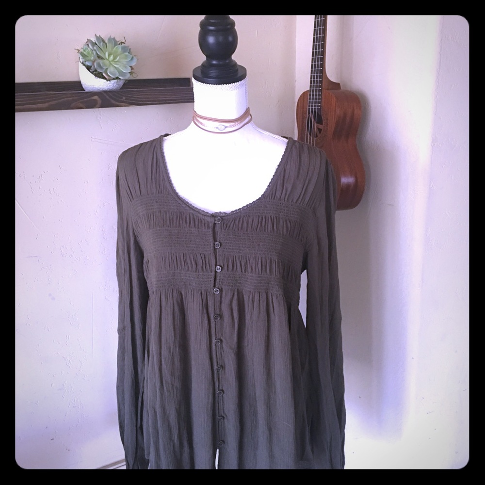 🌹Moss Green Peasant Blouse 🌹